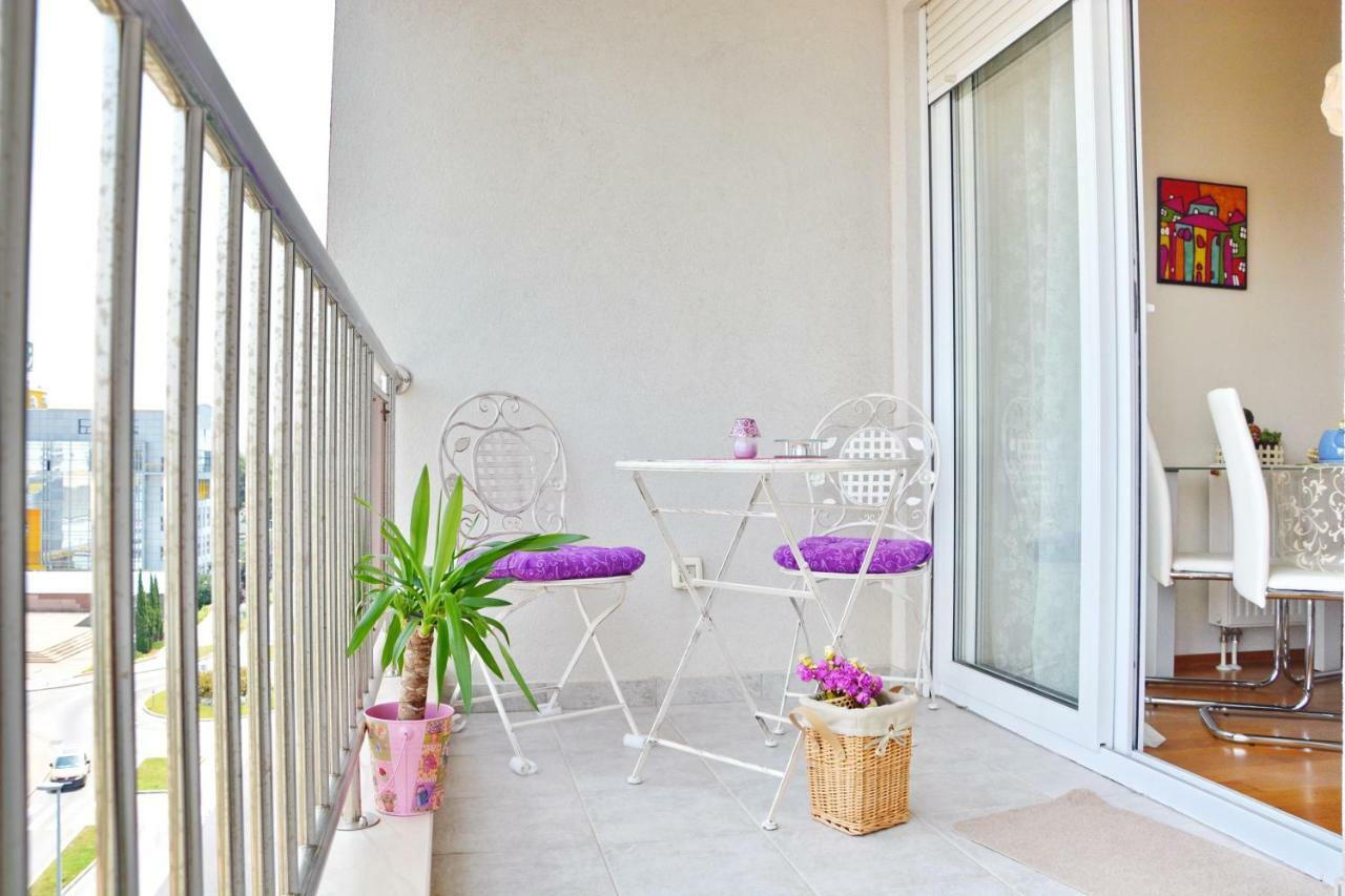 Apartment Vacation In Zadar - Mirna Exterior foto