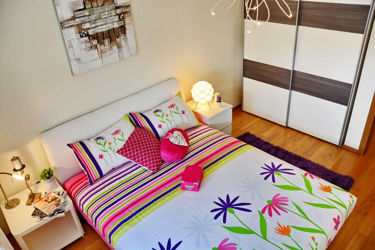 Apartment Vacation In Zadar - Mirna Exterior foto